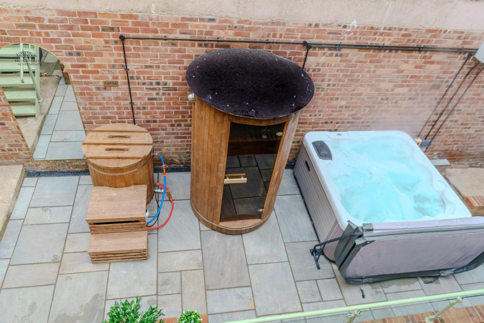 Magistrates Penthouse Suite - Town Centre Apartments With Spa Morpeth Ngoại thất bức ảnh